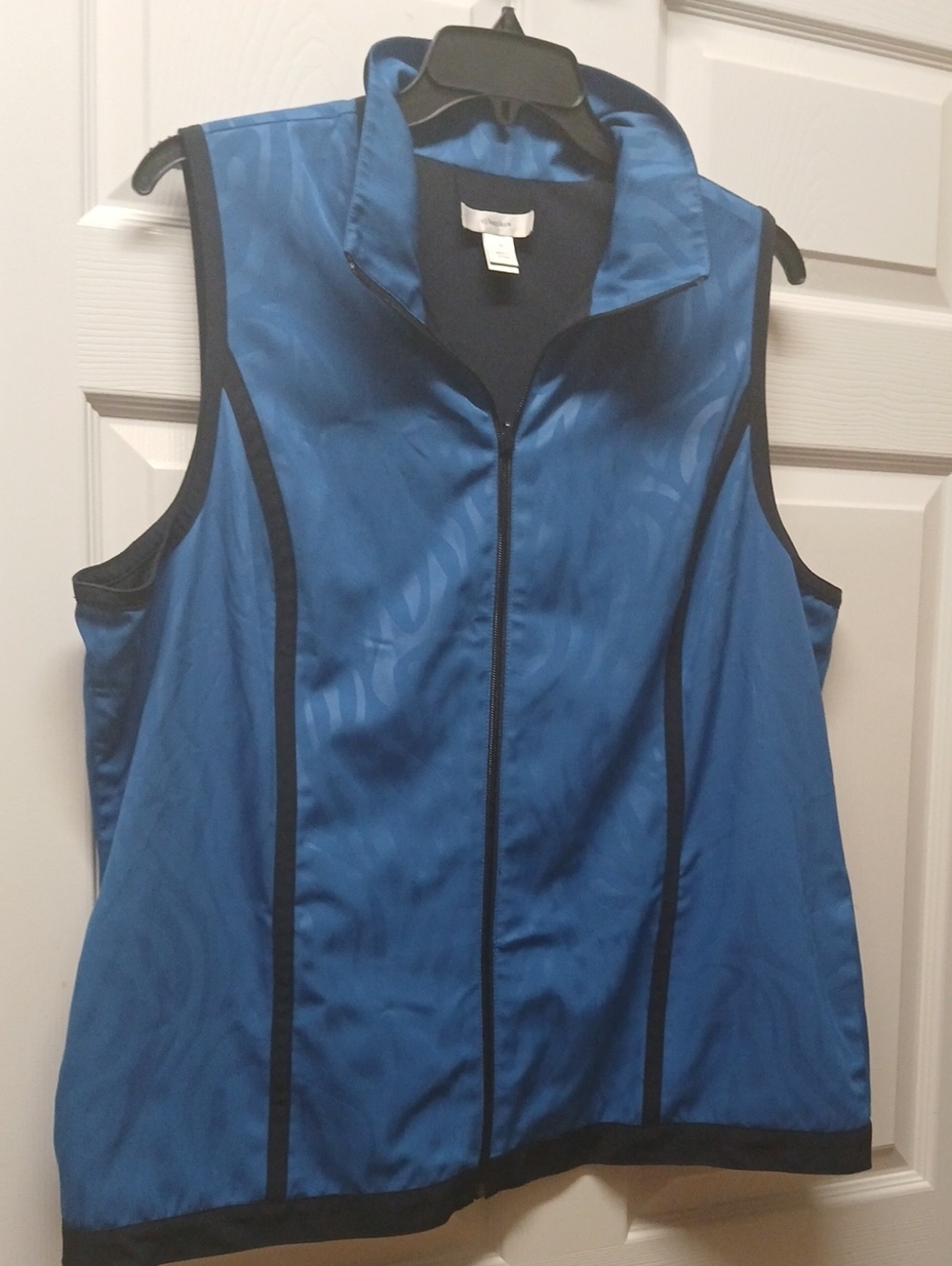 CJ Banks Blue Zip-Front Sleeveless Shell with Black Trim